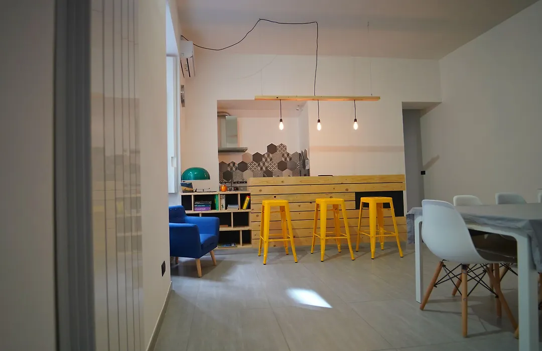 Neapolitan Flat 2 0-1